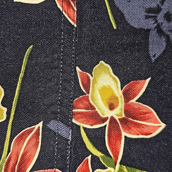 Island Traders Tropical Shirt - Picture 8 of 10